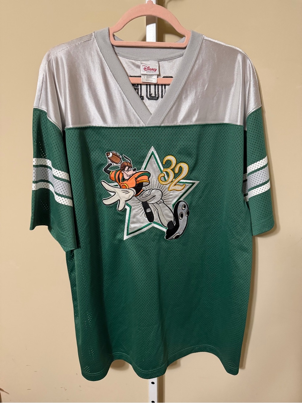VINTAGE Disney Store Goofy #32 green mesh football jersey